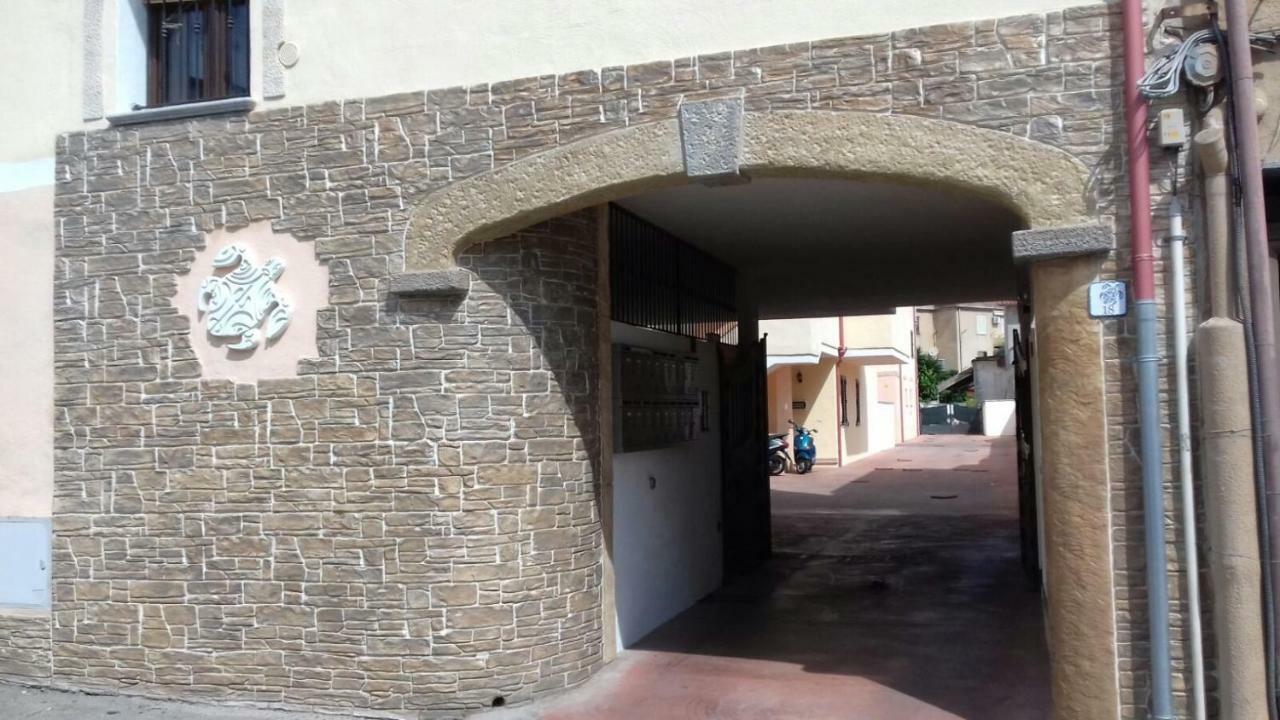 Villa Il Girasole SantʼAntìoco Exterior foto